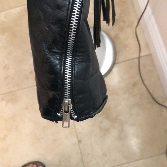 Ladies fringed leather jacket circa 1987 - Picture 7 of 13